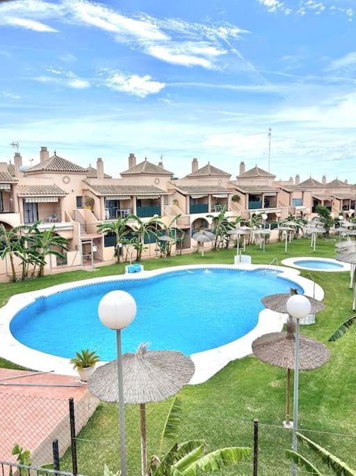 Unifamiliar Chiclana, La Barrosa Apartment Chiclana de la Frontera Luaran gambar